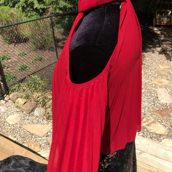 Blouse - Picture 2 of 4